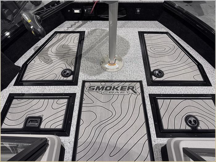 2025 Smoker Craft Adventurer 188 DC Pro Contour Photo 31 of 42