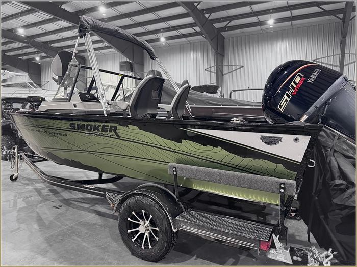 2025 Smoker Craft Adventurer 188 DC Pro Contour Photo 12 of 42
