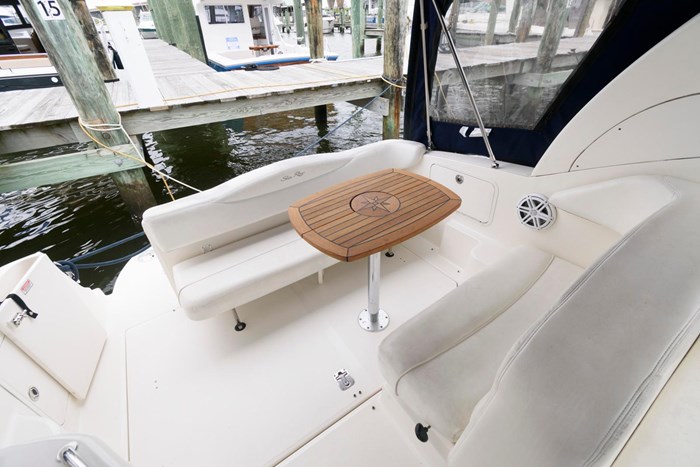 2005 Sea Ray 280 Sundancer Photo 7 sur 16