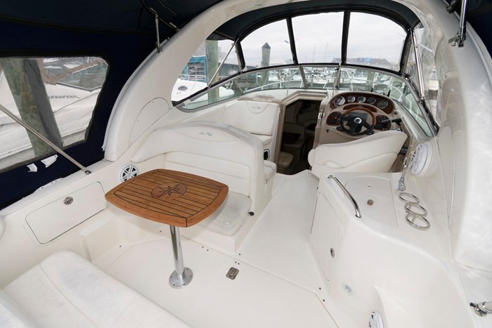 2005 Sea Ray 280 Sundancer Photo 4 sur 16