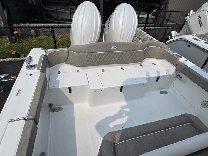 2026 Sea Hunt Ultra 265SE Photo 9 sur 18