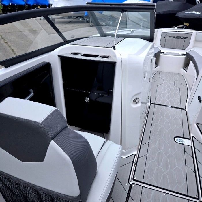 2025 Yamaha 252XE Photo 10 sur 14