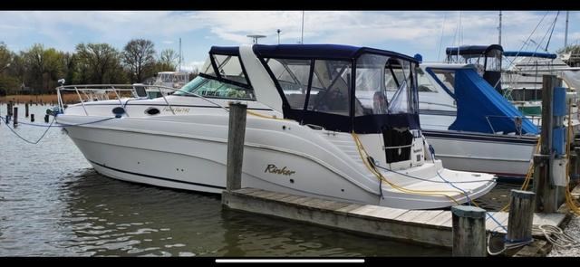 2004 Rinker Fiesta Vee 342 Photo 1 sur 10