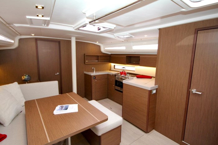 2024 Beneteau Oceanis 40.1 Photo 14 sur 24
