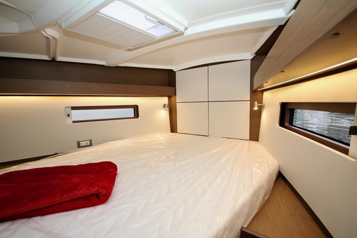 2024 Beneteau Oceanis 40.1 Photo 16 sur 24