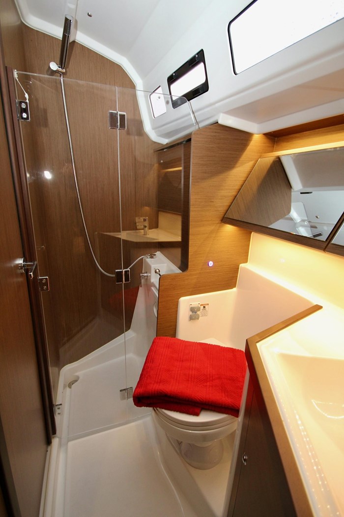 2024 Beneteau Oceanis 40.1 Photo 23 sur 24