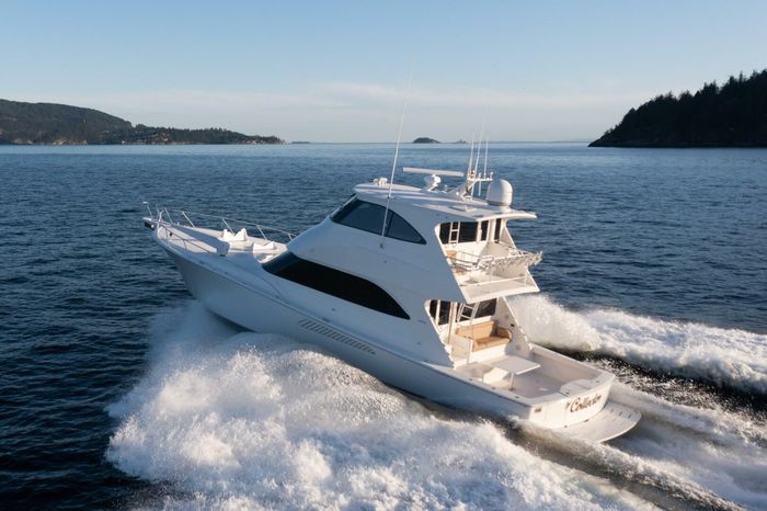 2010 Viking Yachts 60 Enclosed Bridge Photo 74 sur 76