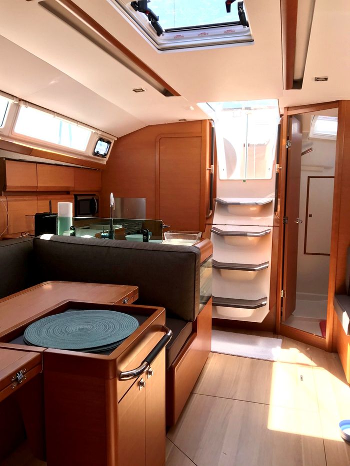 2018 Jeanneau Sun odyssey 419 Photo 11 sur 16