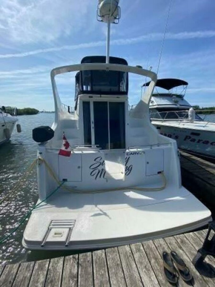 2005 Carver 36 Mariner Photo 2 sur 51