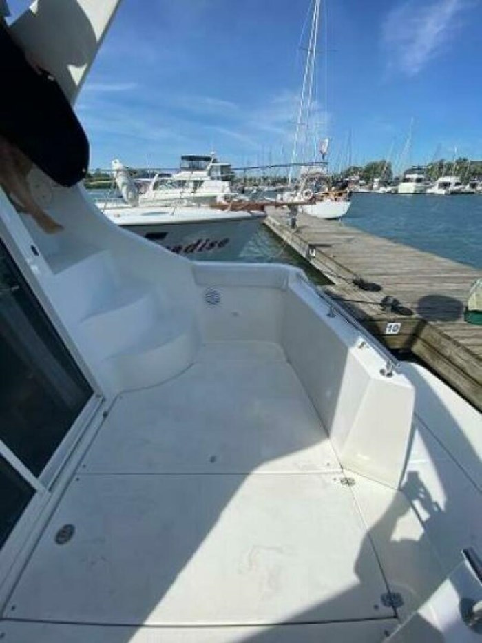 2005 Carver 36 Mariner Photo 8 sur 51