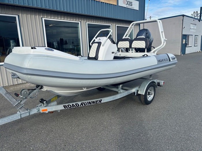 0 Highfield Sport 390 Photo 4 sur 4