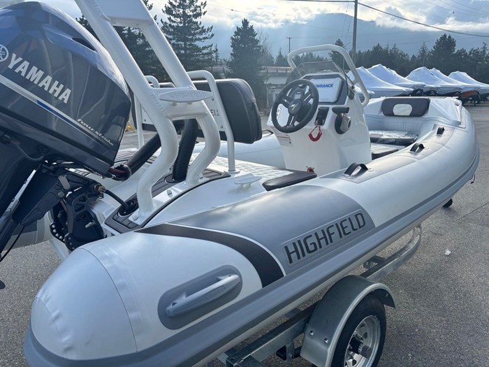 0 Highfield Sport 390 Photo 2 sur 4