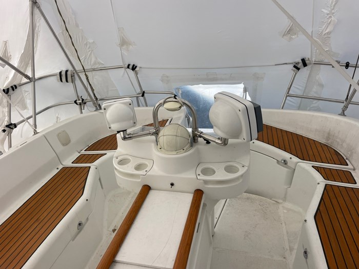 2001 Beneteau 411 Photo 22 sur 30