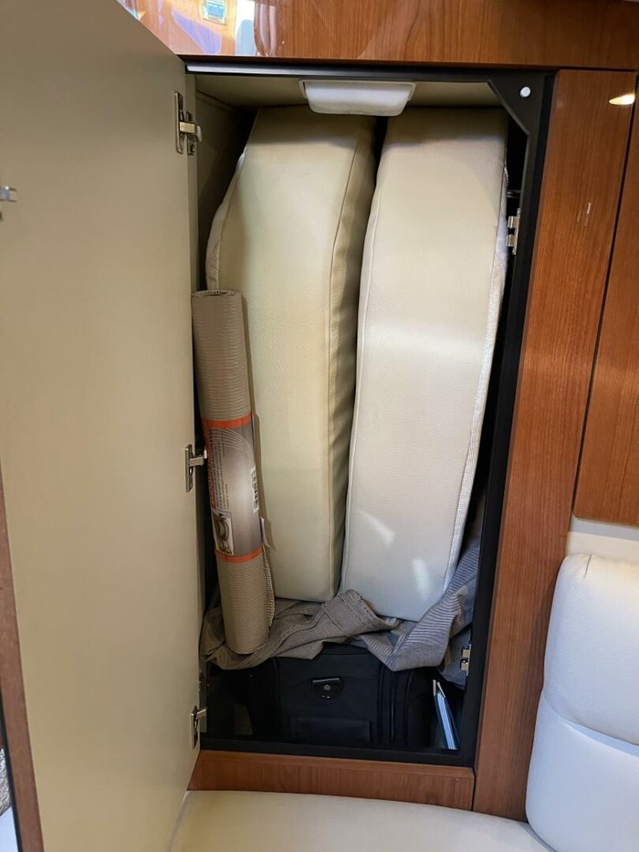 2000 Sea Ray 380 Sundancer Photo 59 sur 70