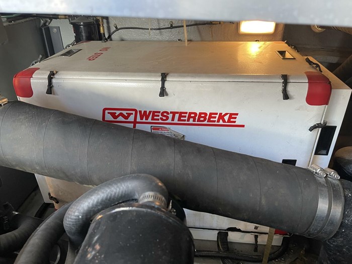 2000 Sea Ray 380 Sundancer Photo 69 sur 70