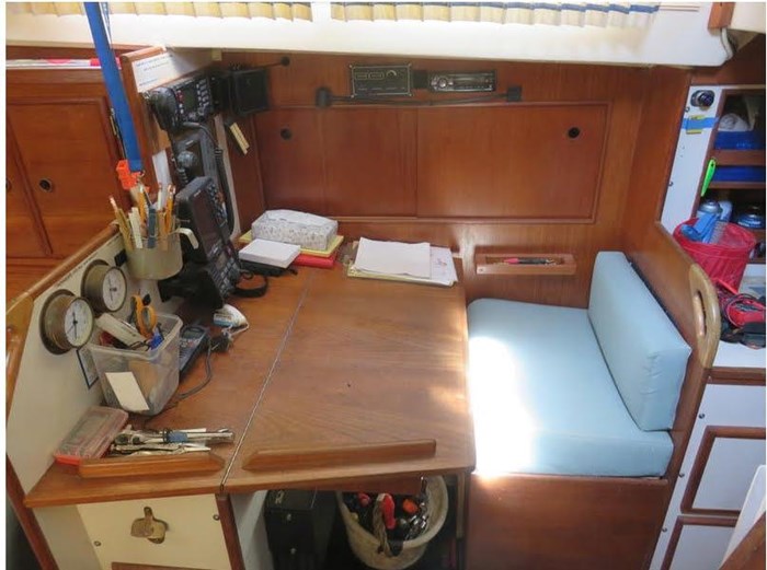 1986 Whitby 42 Ketch Photo 36 sur 46