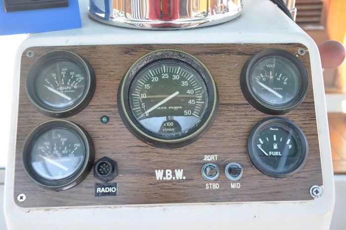 1986 Whitby 42 Ketch Photo 19 sur 46