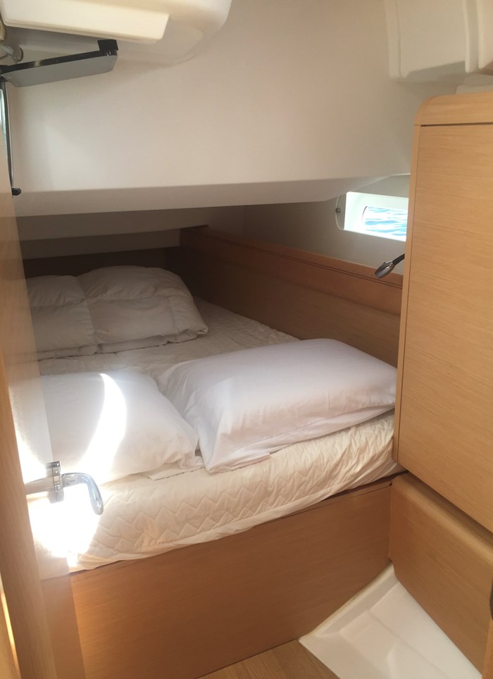 2018 Jeanneau 419 Photo 37 sur 41