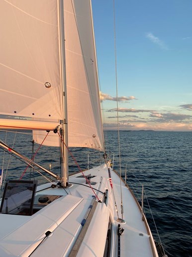 2018 Jeanneau 419 Photo 5 sur 41