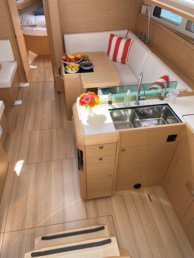 2018 Jeanneau 419 Photo 25 sur 41