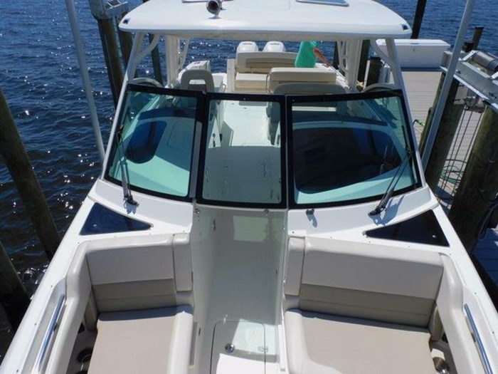 2016 Boston Whaler Photo 6 sur 27