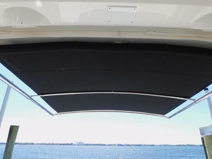 2016 Boston Whaler Photo 20 sur 27