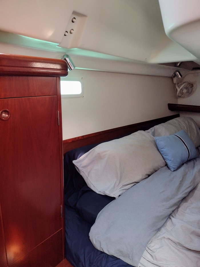 2004 Beneteau Oceanis 331 Photo 32 sur 70