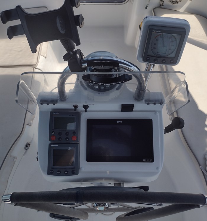 2004 Beneteau Oceanis 331 Photo 41 sur 70