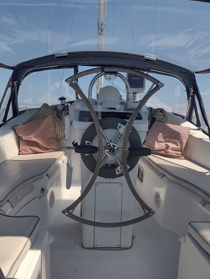 2004 Beneteau Oceanis 331 Photo 54 sur 70