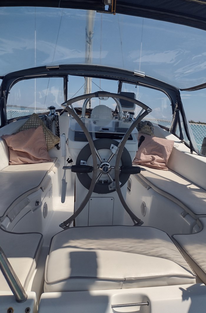 2004 Beneteau Oceanis 331 Photo 55 sur 70