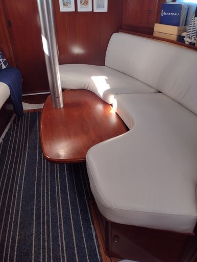 2004 Beneteau Oceanis 331 Photo 9 sur 70