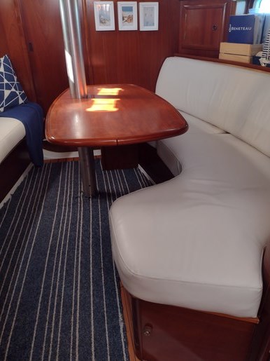 2004 Beneteau Oceanis 331 Photo 10 sur 70