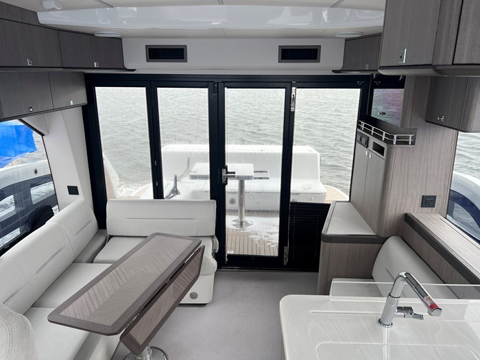 2025 Galeon 450 HTC Photo 13 sur 56