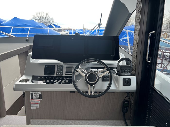 2025 Galeon 450 HTC Photo 24 sur 56