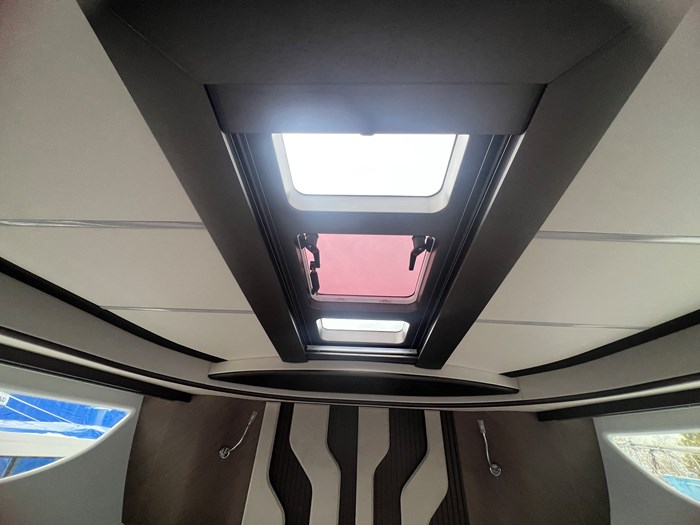 2025 Galeon 450 HTC Photo 45 sur 56