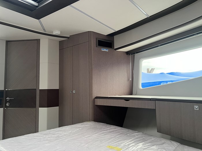 2025 Galeon 450 HTC Photo 48 sur 56