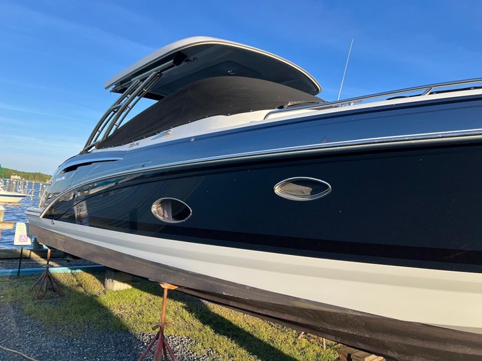 2015 Formula 350 Crossover Bowrider Photo 8 sur 37