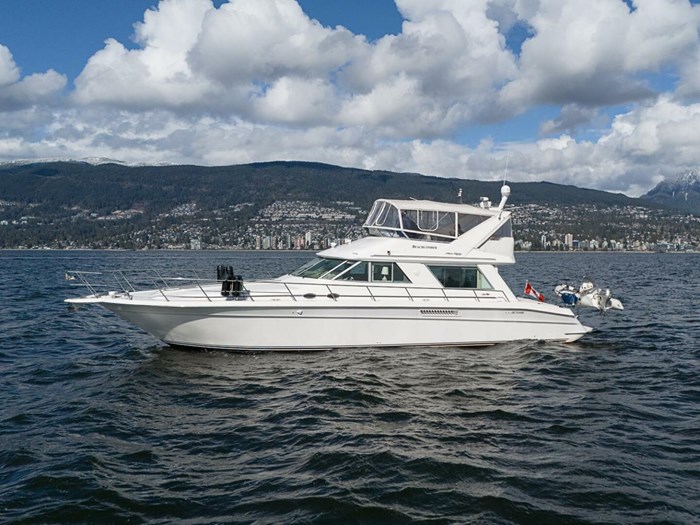 1995 Sea Ray 55 Sedan Bridge Photo 2 sur 59