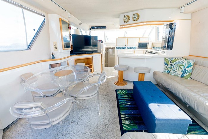 1995 Sea Ray 55 Sedan Bridge Photo 36 sur 59