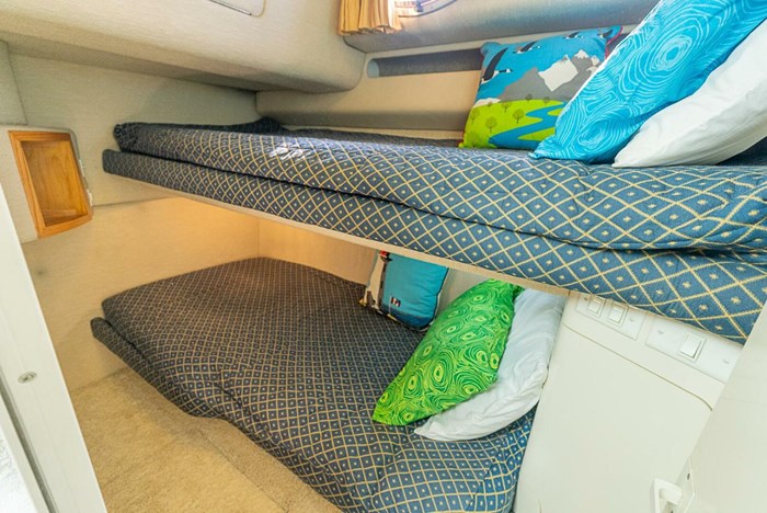 1995 Sea Ray 55 Sedan Bridge Photo 26 sur 59