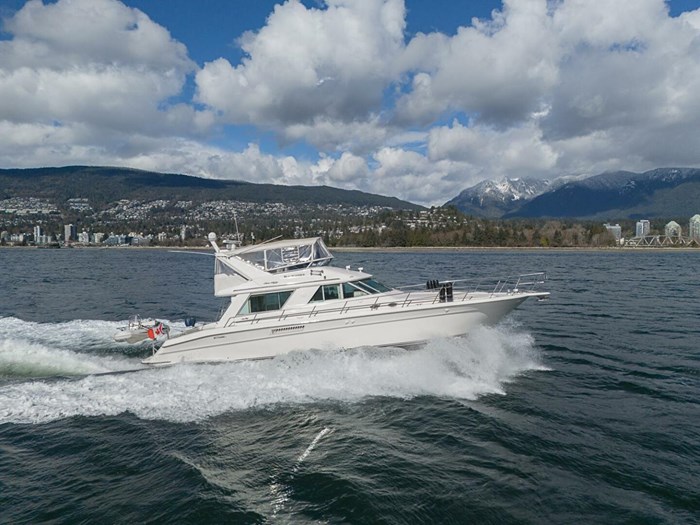 1995 Sea Ray 55 Sedan Bridge Photo 9 sur 59