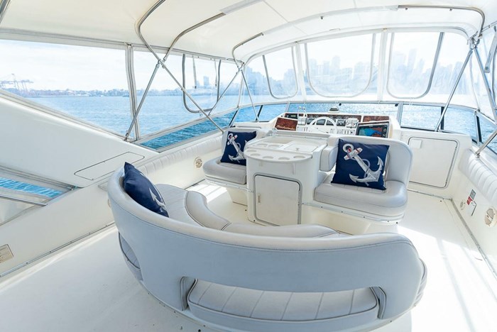 1995 Sea Ray 55 Sedan Bridge Photo 56 sur 59
