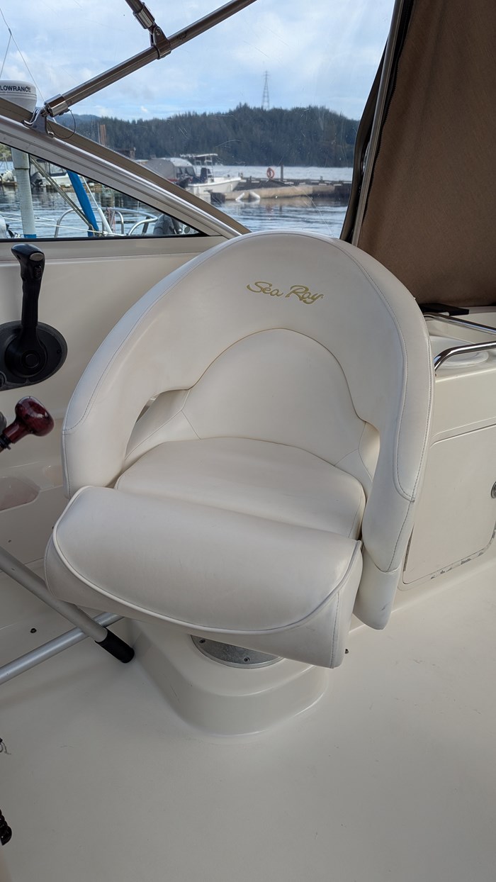 2002 Sea Ray 260 Sundancer Photo 10 sur 24