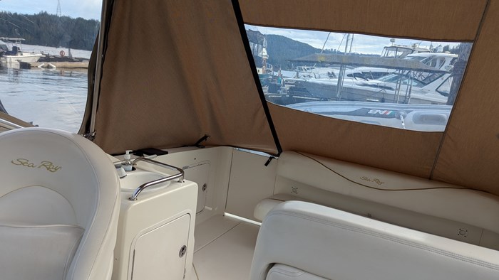 2002 Sea Ray 260 Sundancer Photo 11 sur 24