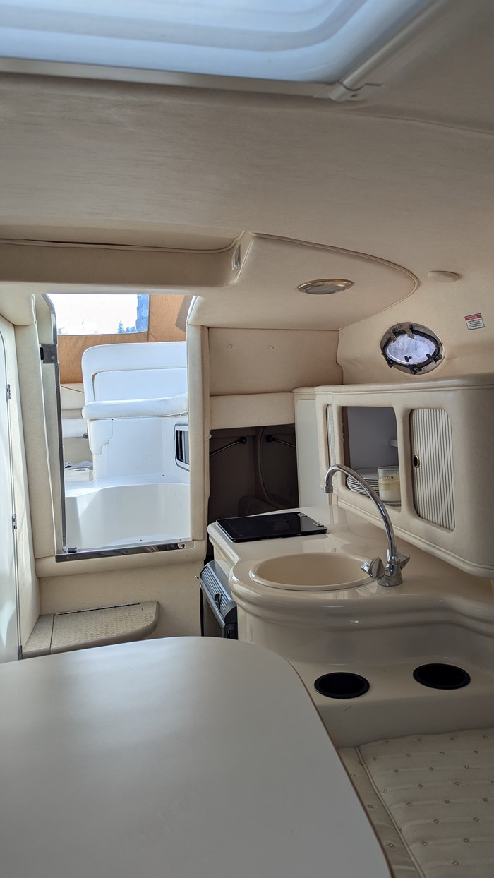 2002 Sea Ray 260 Sundancer Photo 17 sur 24