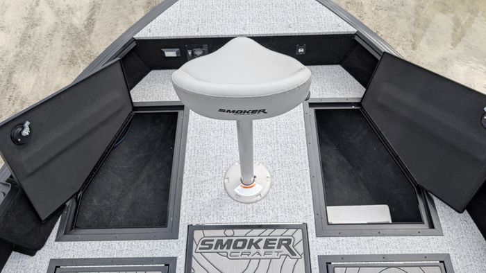 2025 Smoker Craft Adventure 188 DC Pro Contour Suzuki DF175 Photo 29 sur 32