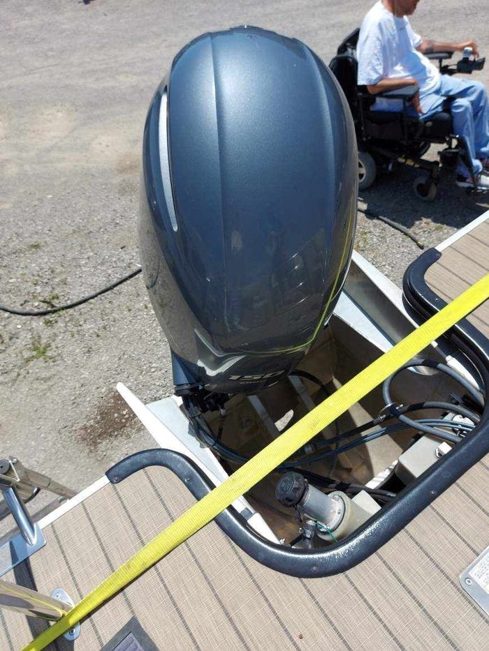 2017 Sylvan S-3 Photo 10 of 10