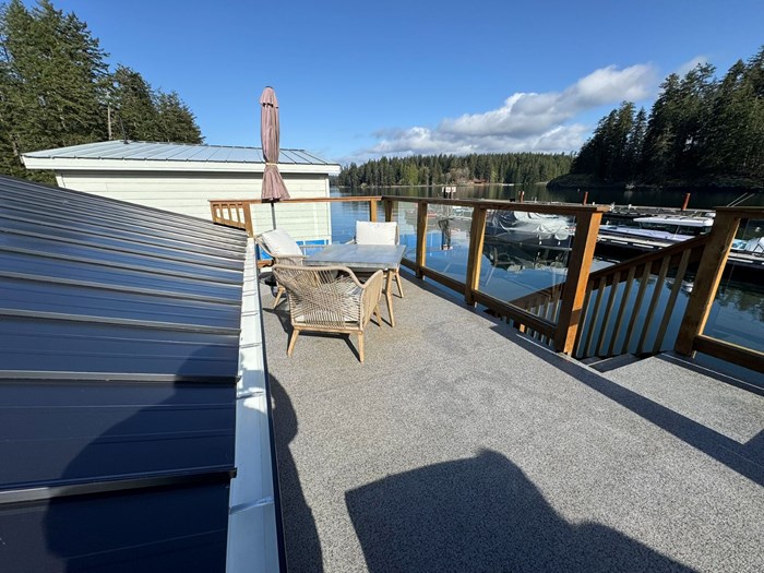 2020 Custom 1 Bedroom, 2 Bathroom Floathome Photo 45 sur 59