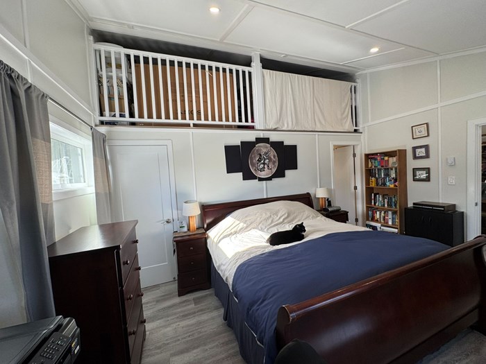 2020 Custom 1 Bedroom, 2 Bathroom Floathome Photo 22 sur 59