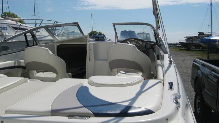 2012 stingray sport cuddy Photo 4 of 10